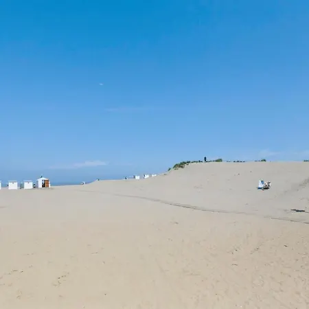 Huswell - Beautiful & Ultramodern In Oostduinkerke *