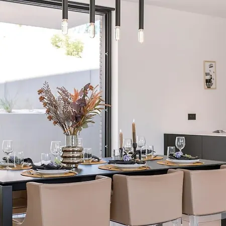 Huswell - Beautiful & Ultramodern In Oostduinkerke