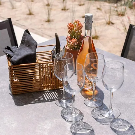 Huswell - Beautiful & Ultramodern In Oostduinkerke *